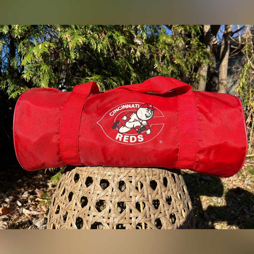 Vintage 80s 90s Cincinnati Reds Running Man Logo Sports Duffle Bag Baseball MLB